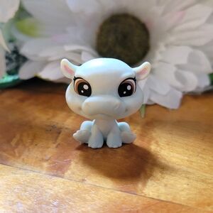 Littlest Pet Shop LPS #1-148 Hippo Blue Mini Carlie Hippocampo Brown Eyes